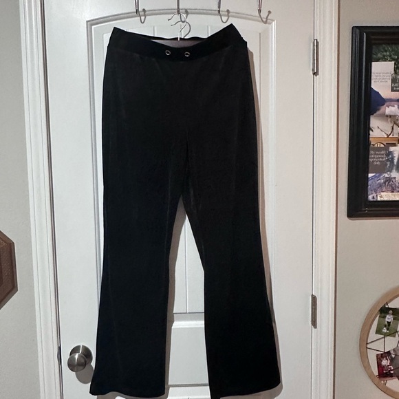 Magaschoni Black Boot Cut Flare Pants: M - Picture 1 of 3